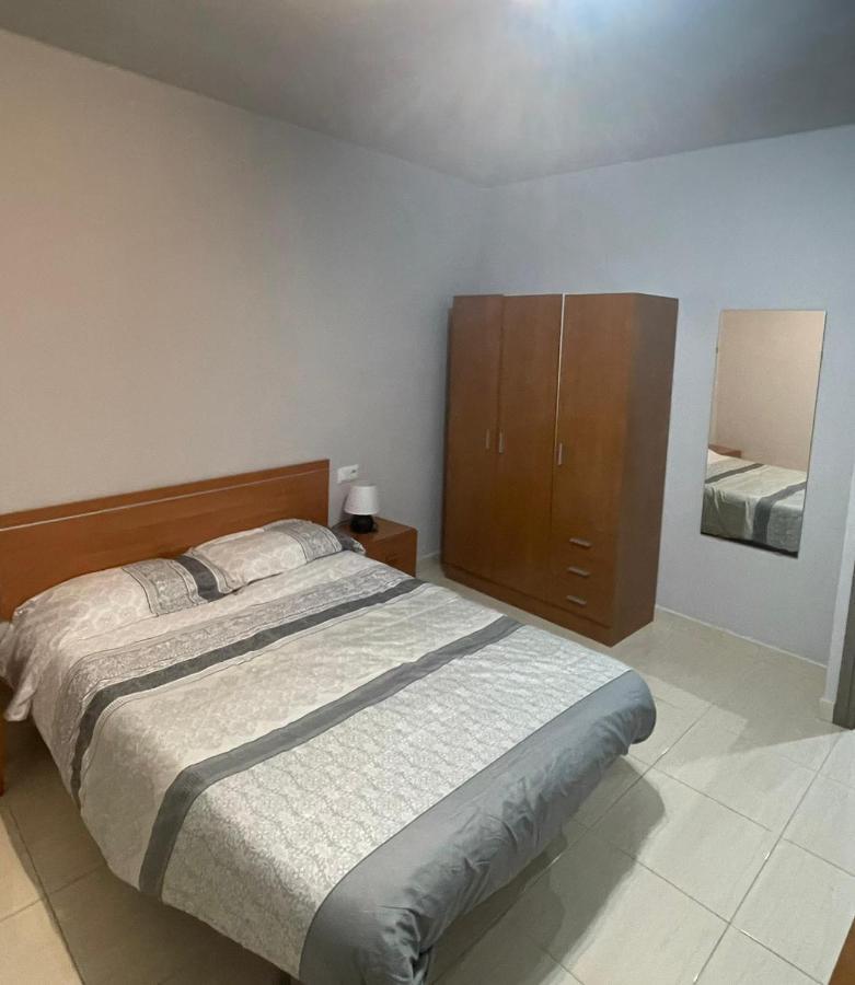 Apartments Cal Benet Camarasa Exterior photo