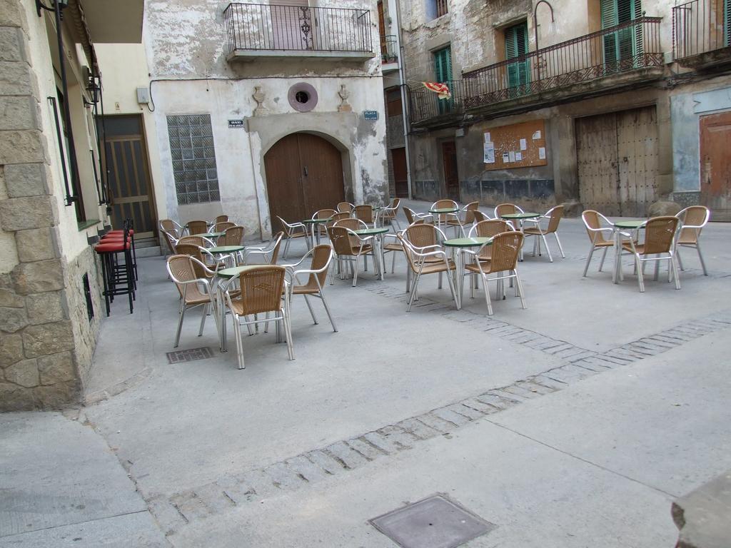 Apartments Cal Benet Camarasa Exterior photo