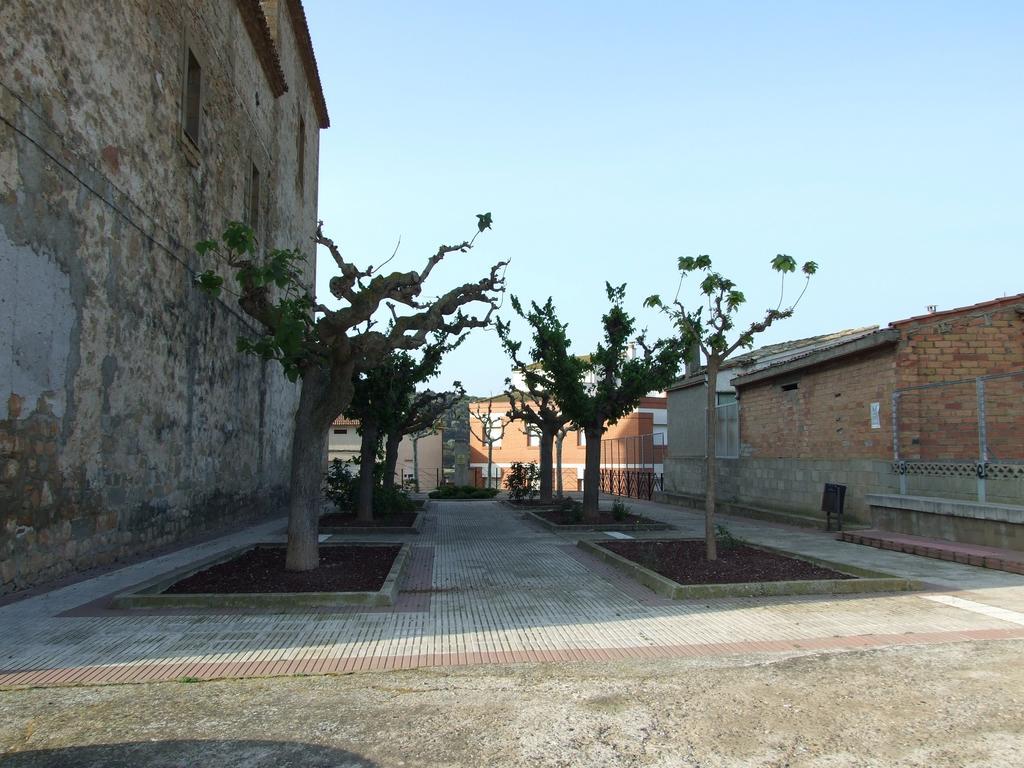 Apartments Cal Benet Camarasa Exterior photo